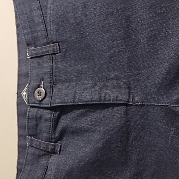 St. John's Bay Straight Leg Dark Denim Stretch Jeans Comfort Waist 4 Pockets - Picture 9 of 12